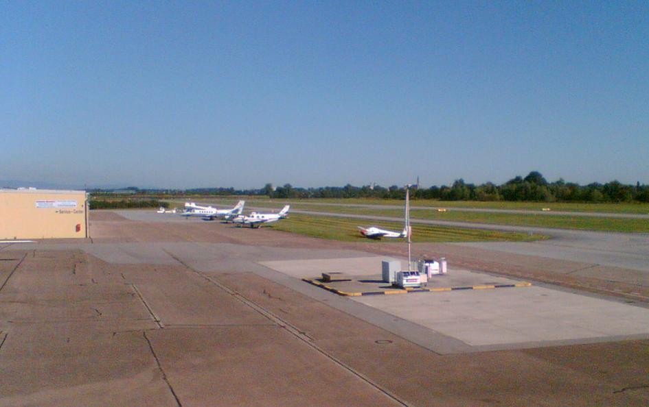 Flugplatzrestaurant Wallmuhle Hotel Atting Kültér fotó
